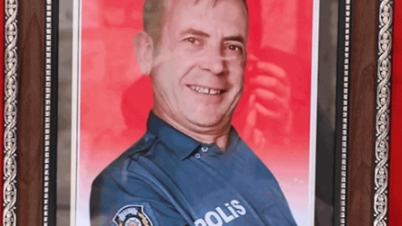 Polis memuruna acı veda